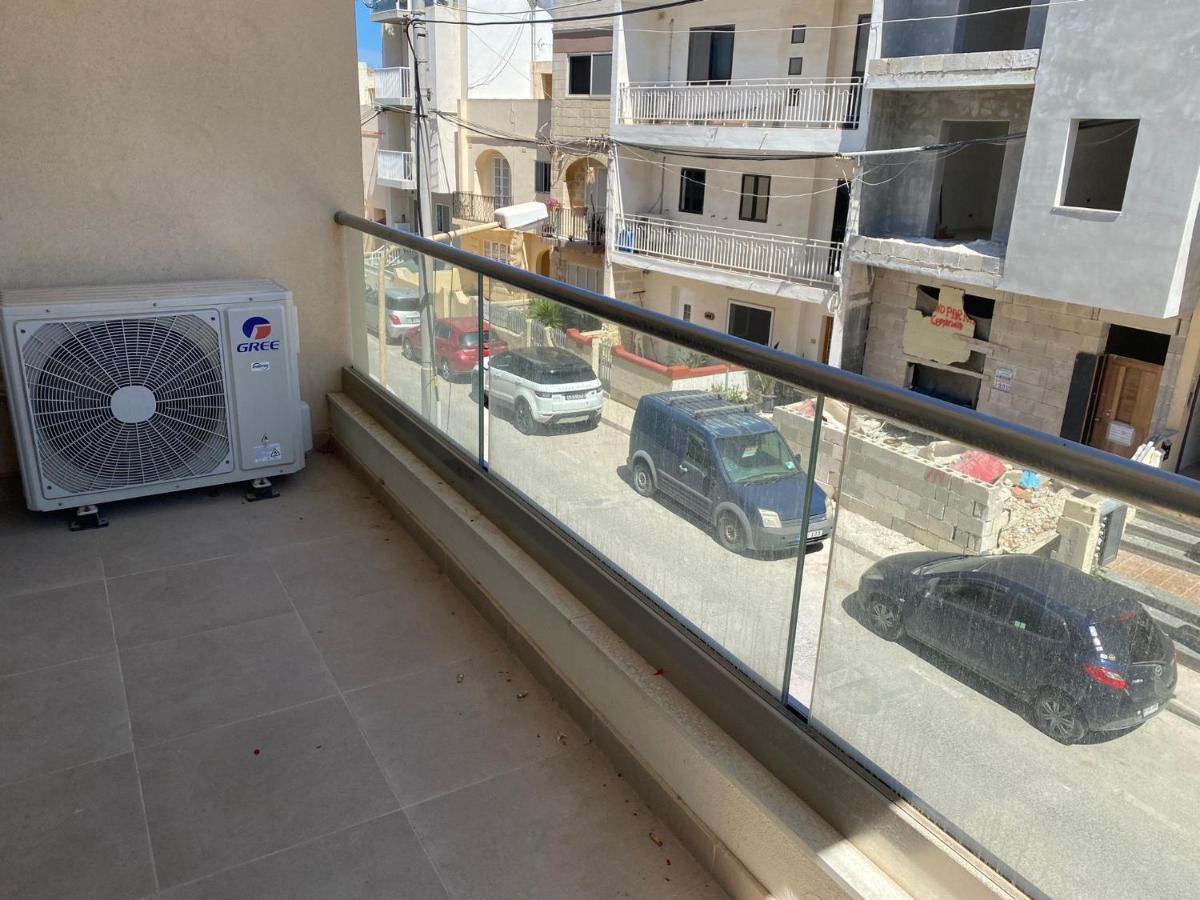 Sunrise Court Apartment Marsaskala Exterior photo